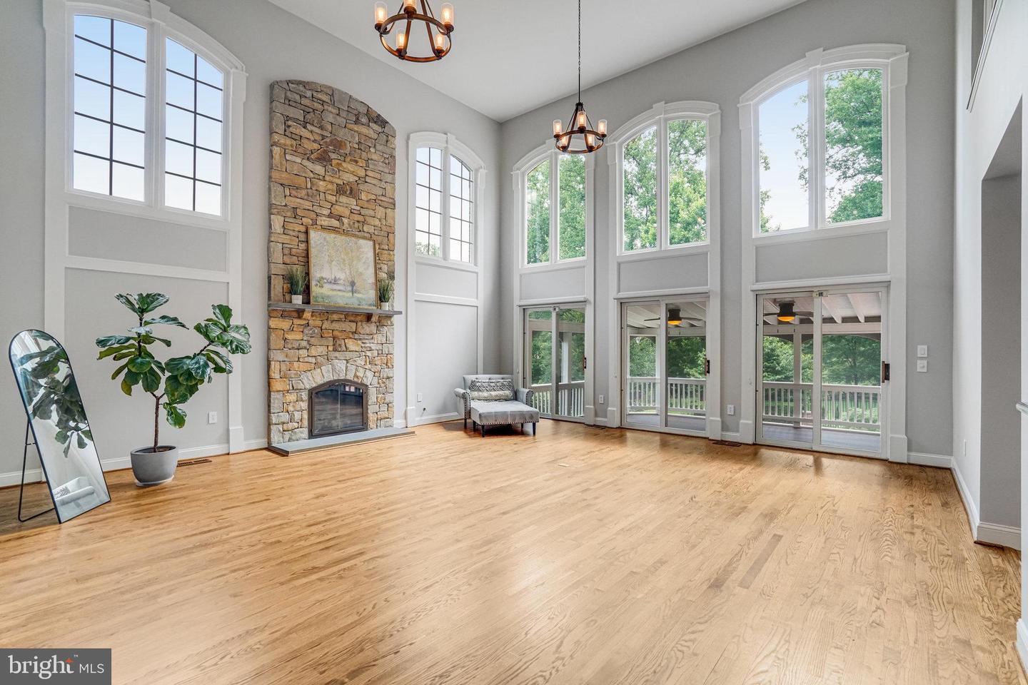 3013 ROSE CREEK CT, OAKTON, Virginia 22124, 4 Bedrooms Bedrooms, 21 Rooms Rooms,4 BathroomsBathrooms,Residential,For sale,3013 ROSE CREEK CT,VAFX2253034 MLS # VAFX2253034