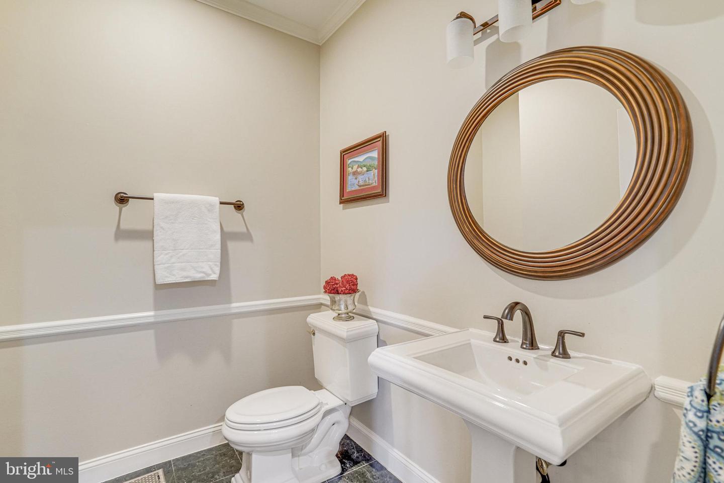 3013 ROSE CREEK CT, OAKTON, Virginia 22124, 4 Bedrooms Bedrooms, 21 Rooms Rooms,4 BathroomsBathrooms,Residential,For sale,3013 ROSE CREEK CT,VAFX2253034 MLS # VAFX2253034