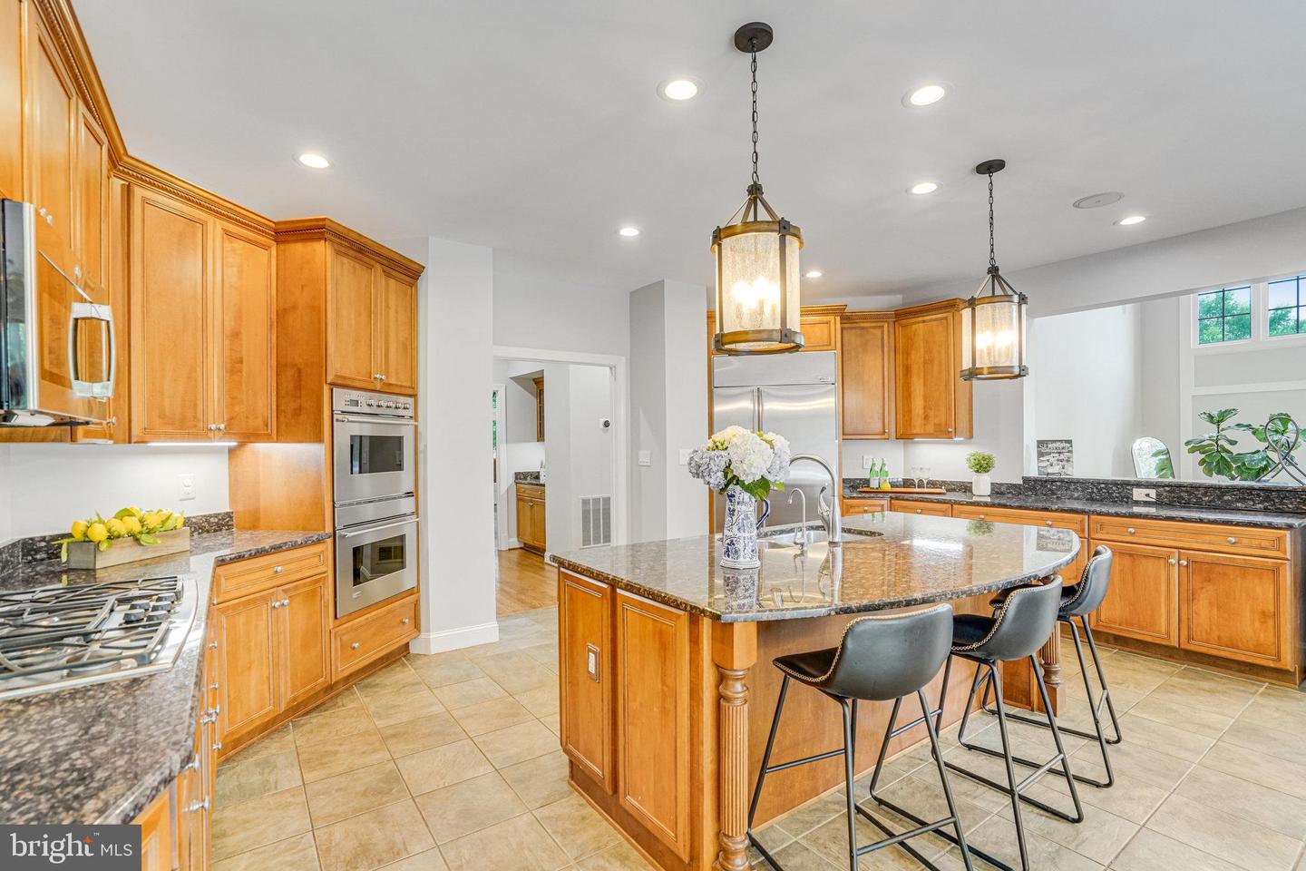 3013 ROSE CREEK CT, OAKTON, Virginia 22124, 4 Bedrooms Bedrooms, 21 Rooms Rooms,4 BathroomsBathrooms,Residential,For sale,3013 ROSE CREEK CT,VAFX2253034 MLS # VAFX2253034