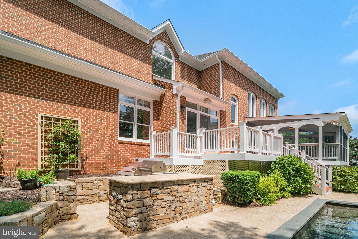 3013 ROSE CREEK CT, OAKTON, Virginia 22124, 4 Bedrooms Bedrooms, 21 Rooms Rooms,4 BathroomsBathrooms,Residential,For sale,3013 ROSE CREEK CT,VAFX2253034 MLS # VAFX2253034