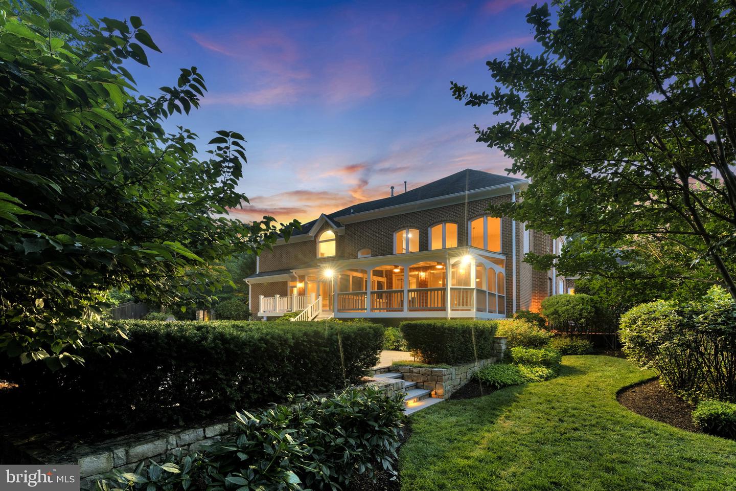 3013 ROSE CREEK CT, OAKTON, Virginia 22124, 4 Bedrooms Bedrooms, 21 Rooms Rooms,4 BathroomsBathrooms,Residential,For sale,3013 ROSE CREEK CT,VAFX2253034 MLS # VAFX2253034