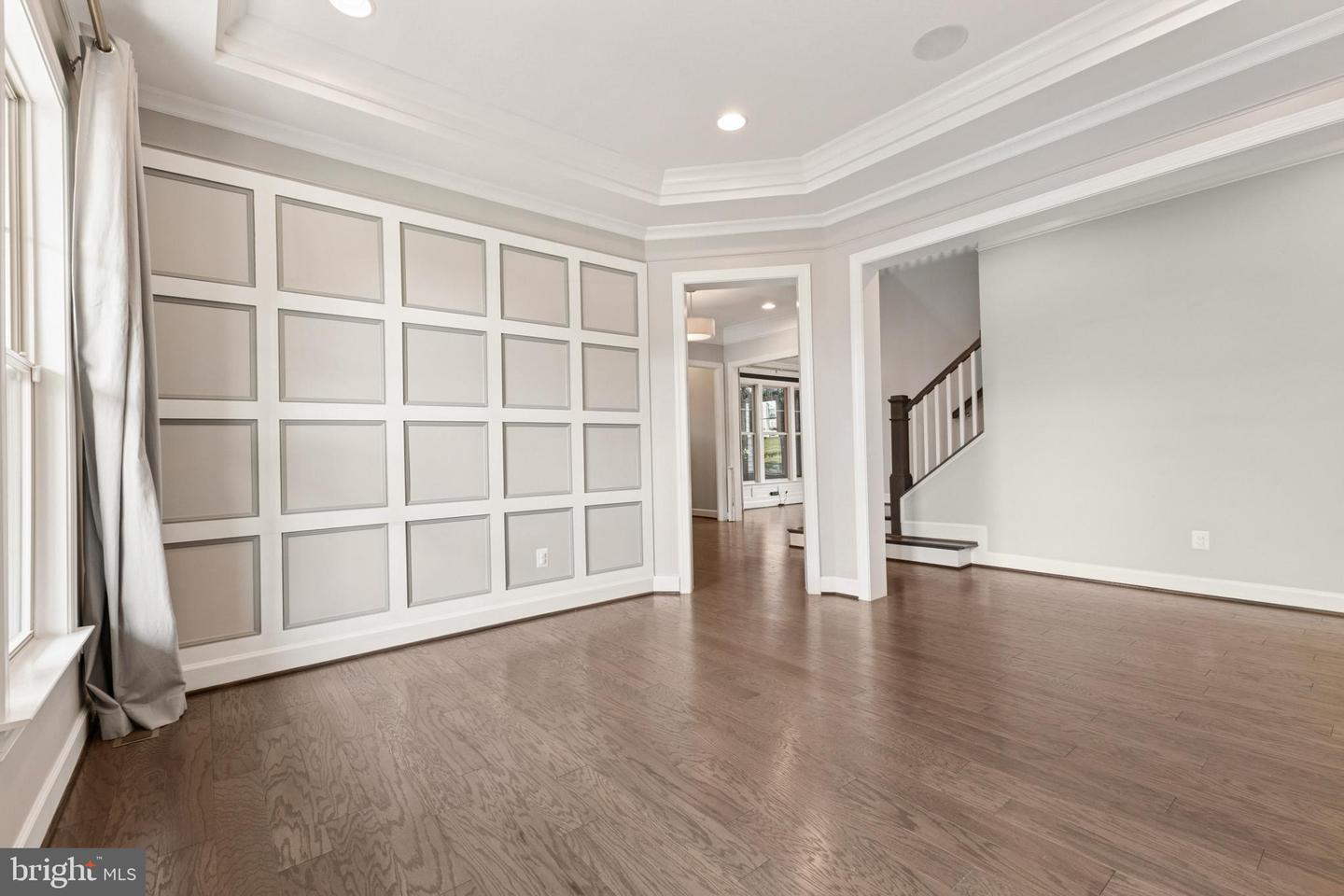 26612 MARBURY ESTATES DR, CHANTILLY, Virginia 20152, 4 Bedrooms Bedrooms, ,5 BathroomsBathrooms,Residential,For sale,26612 MARBURY ESTATES DR,VALO2101040 MLS # VALO2101040