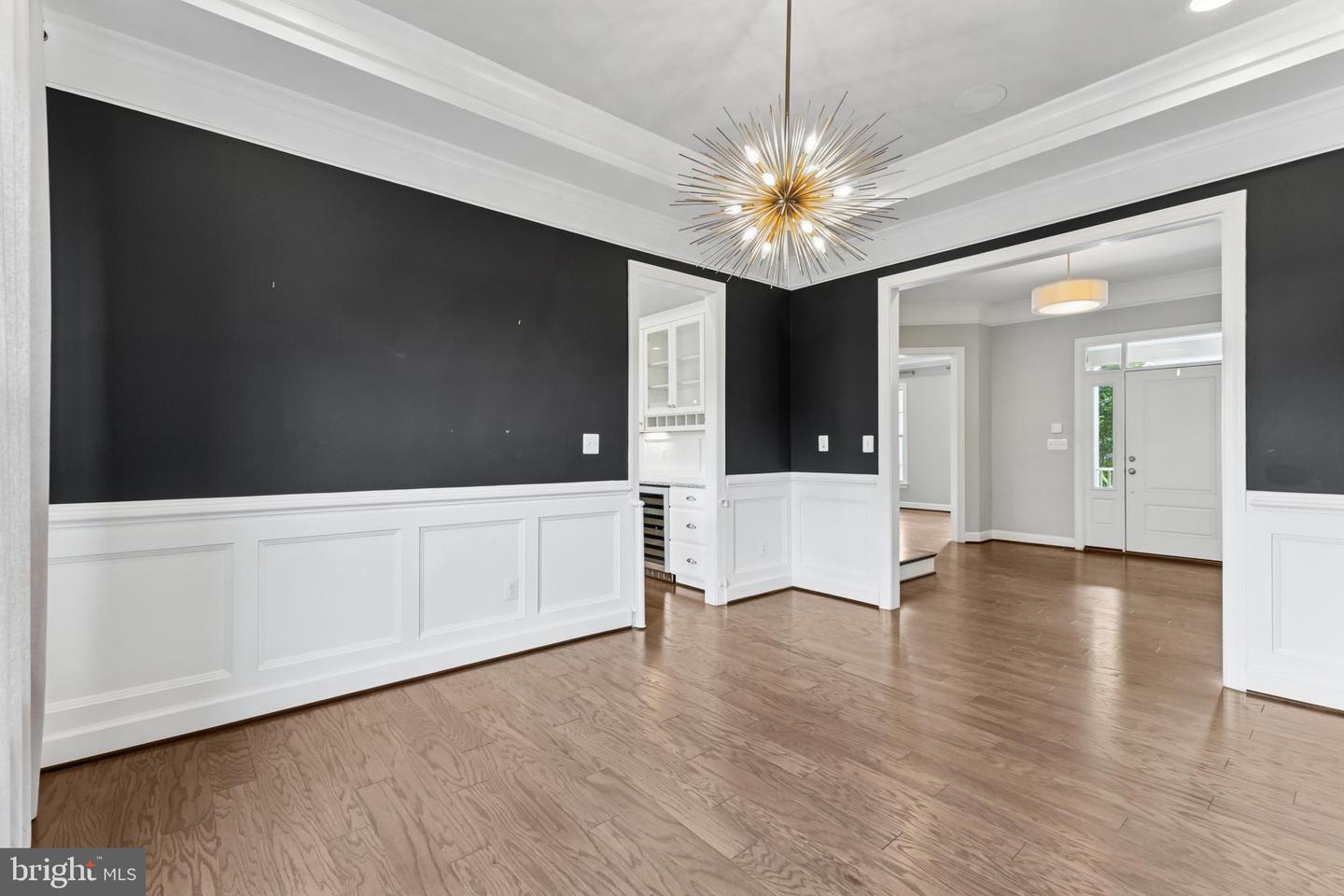 26612 MARBURY ESTATES DR, CHANTILLY, Virginia 20152, 4 Bedrooms Bedrooms, ,5 BathroomsBathrooms,Residential,For sale,26612 MARBURY ESTATES DR,VALO2101040 MLS # VALO2101040