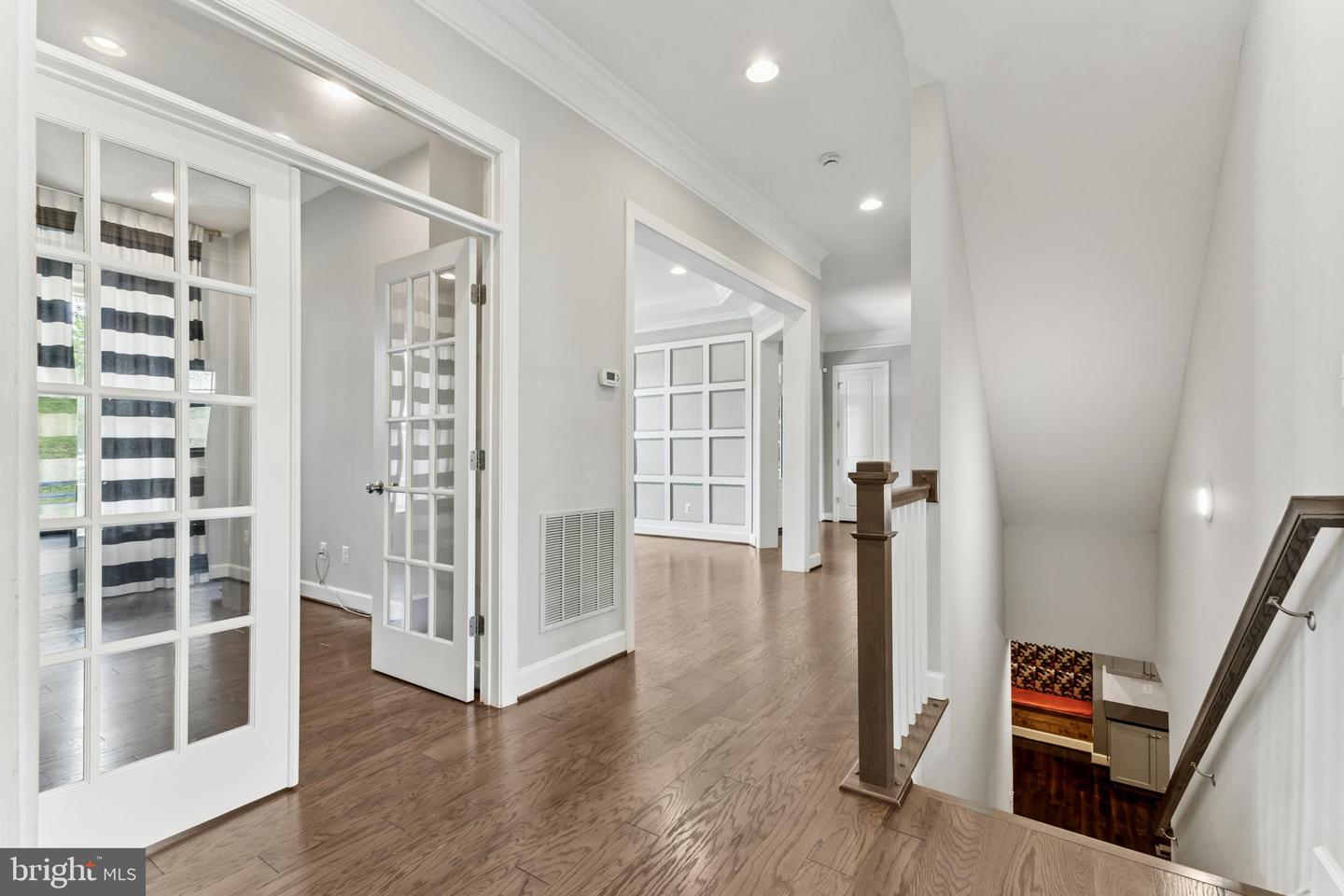 26612 MARBURY ESTATES DR, CHANTILLY, Virginia 20152, 4 Bedrooms Bedrooms, ,5 BathroomsBathrooms,Residential,For sale,26612 MARBURY ESTATES DR,VALO2101040 MLS # VALO2101040