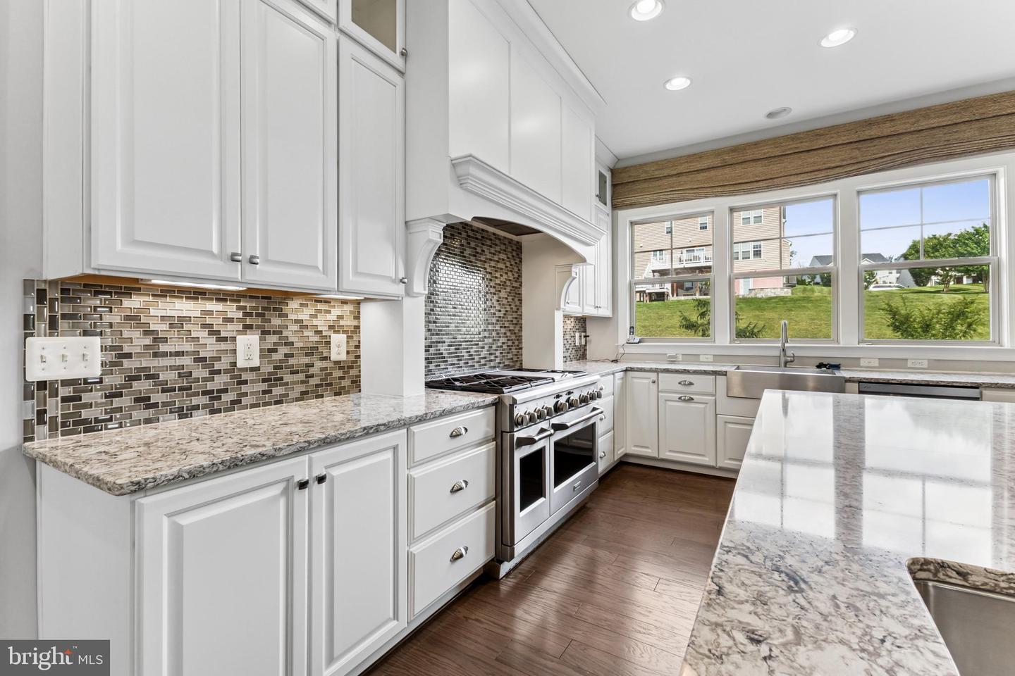 26612 MARBURY ESTATES DR, CHANTILLY, Virginia 20152, 4 Bedrooms Bedrooms, ,5 BathroomsBathrooms,Residential,For sale,26612 MARBURY ESTATES DR,VALO2101040 MLS # VALO2101040