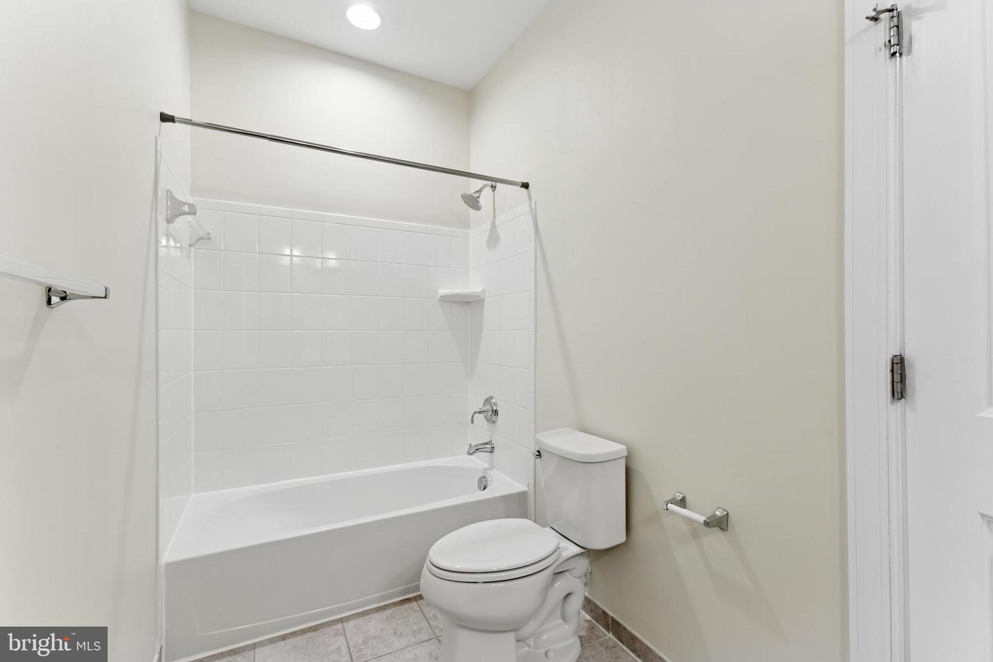 26612 MARBURY ESTATES DR, CHANTILLY, Virginia 20152, 4 Bedrooms Bedrooms, ,5 BathroomsBathrooms,Residential,For sale,26612 MARBURY ESTATES DR,VALO2101040 MLS # VALO2101040