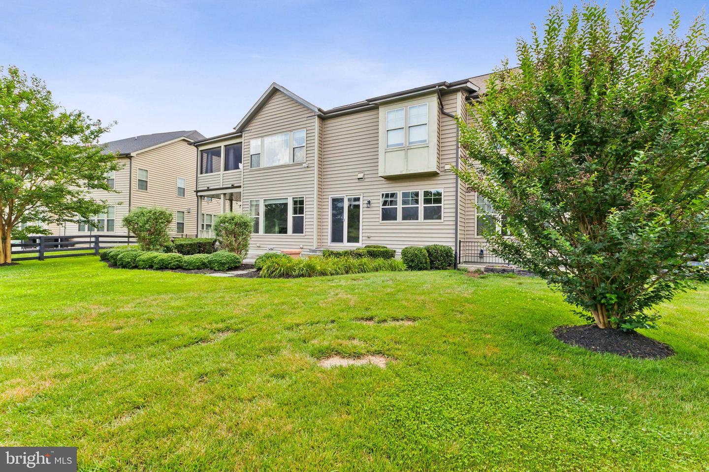 26612 MARBURY ESTATES DR, CHANTILLY, Virginia 20152, 4 Bedrooms Bedrooms, ,5 BathroomsBathrooms,Residential,For sale,26612 MARBURY ESTATES DR,VALO2101040 MLS # VALO2101040