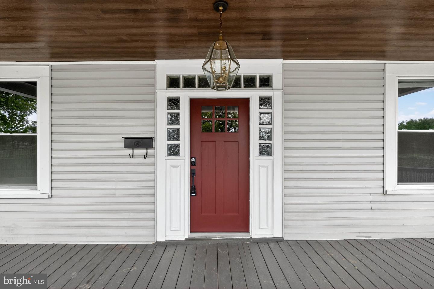 116 S PLEASANT VALLEY RD, WINCHESTER, Virginia 22601, 5 Bedrooms Bedrooms, ,2 BathroomsBathrooms,Residential,For sale,116 S PLEASANT VALLEY RD,VAWI2008632 MLS # VAWI2008632