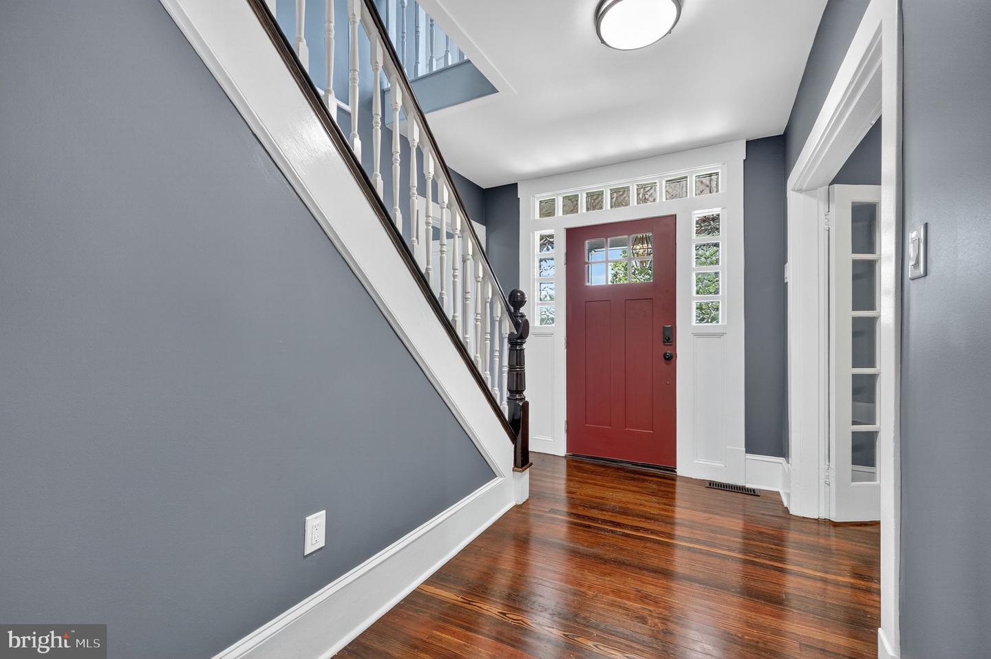 116 S PLEASANT VALLEY RD, WINCHESTER, Virginia 22601, 5 Bedrooms Bedrooms, ,2 BathroomsBathrooms,Residential,For sale,116 S PLEASANT VALLEY RD,VAWI2008632 MLS # VAWI2008632
