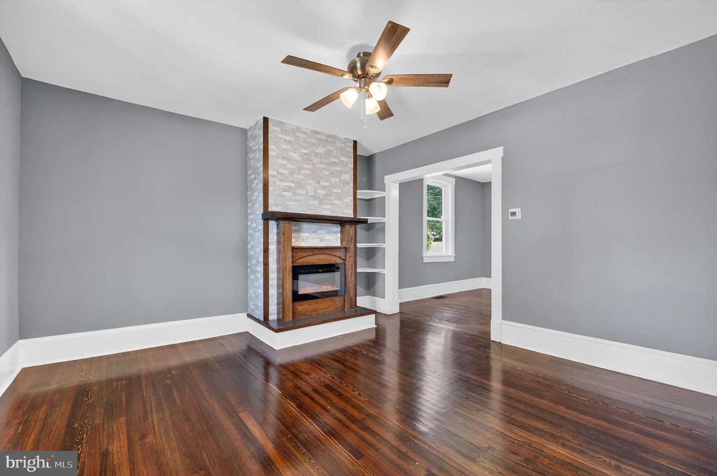 116 S PLEASANT VALLEY RD, WINCHESTER, Virginia 22601, 5 Bedrooms Bedrooms, ,2 BathroomsBathrooms,Residential,For sale,116 S PLEASANT VALLEY RD,VAWI2008632 MLS # VAWI2008632