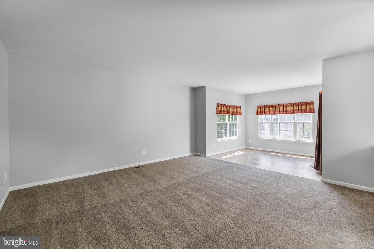21513 THORNHILL PL, BROADLANDS, Virginia 20148, 5 Bedrooms Bedrooms, ,3 BathroomsBathrooms,Residential,For sale,21513 THORNHILL PL,VALO2101076 MLS # VALO2101076