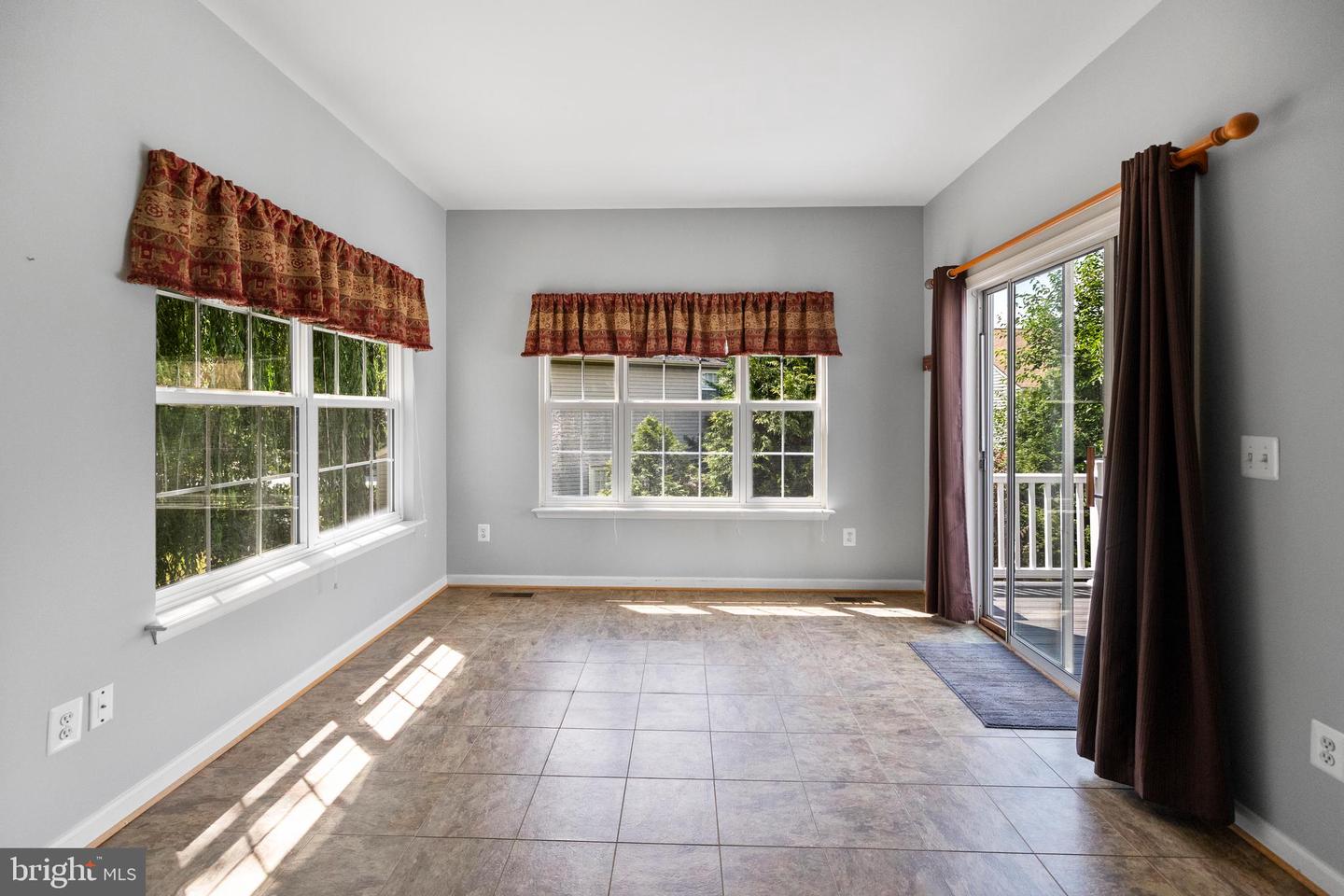 21513 THORNHILL PL, BROADLANDS, Virginia 20148, 5 Bedrooms Bedrooms, ,3 BathroomsBathrooms,Residential,For sale,21513 THORNHILL PL,VALO2101076 MLS # VALO2101076
