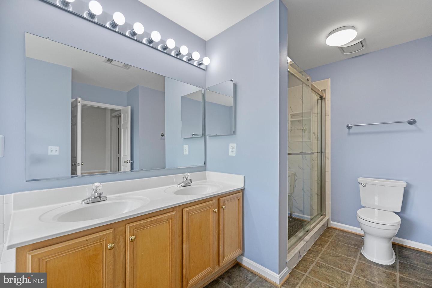 21513 THORNHILL PL, BROADLANDS, Virginia 20148, 5 Bedrooms Bedrooms, ,3 BathroomsBathrooms,Residential,For sale,21513 THORNHILL PL,VALO2101076 MLS # VALO2101076