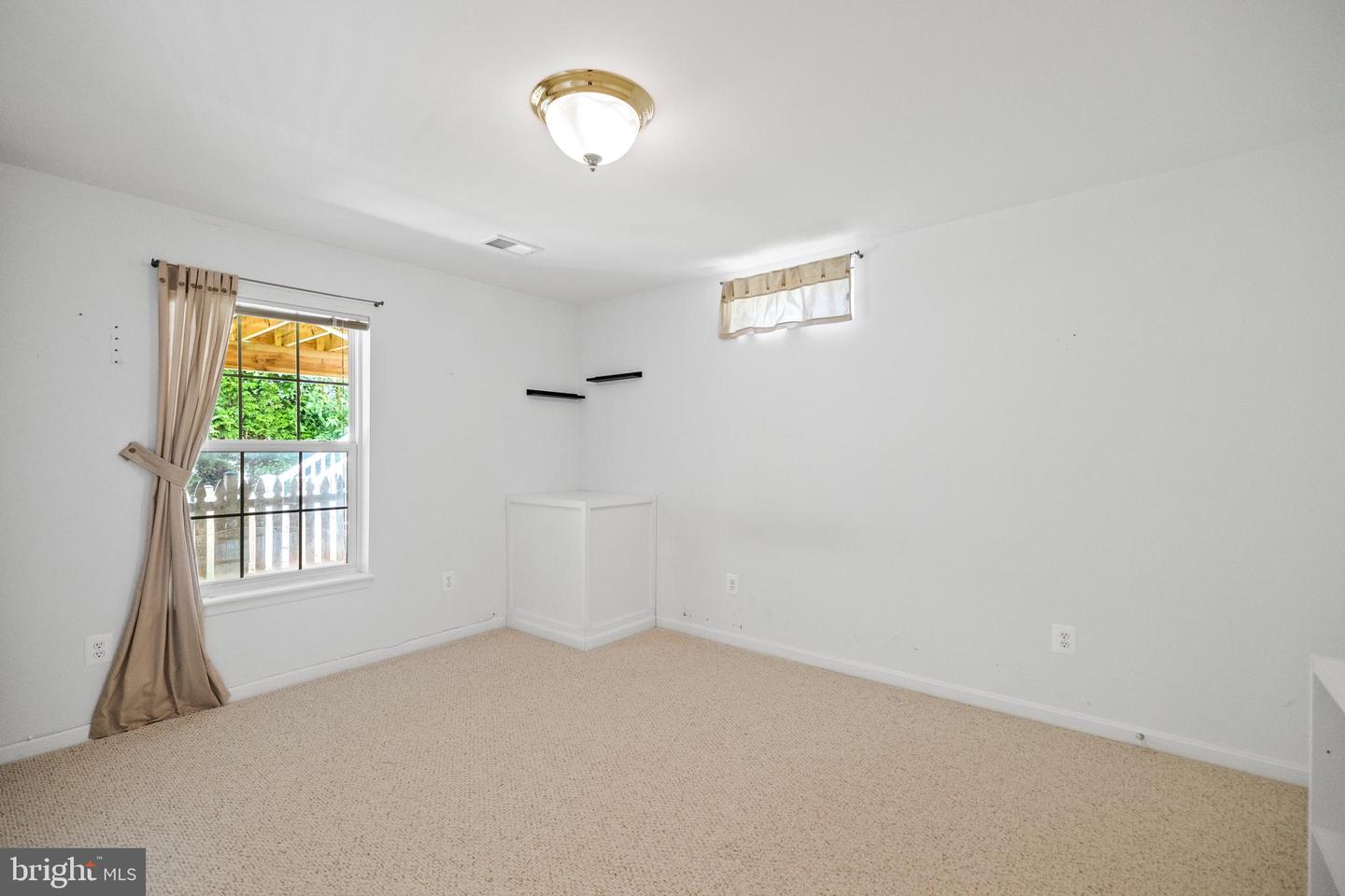 21513 THORNHILL PL, BROADLANDS, Virginia 20148, 5 Bedrooms Bedrooms, ,3 BathroomsBathrooms,Residential,For sale,21513 THORNHILL PL,VALO2101076 MLS # VALO2101076
