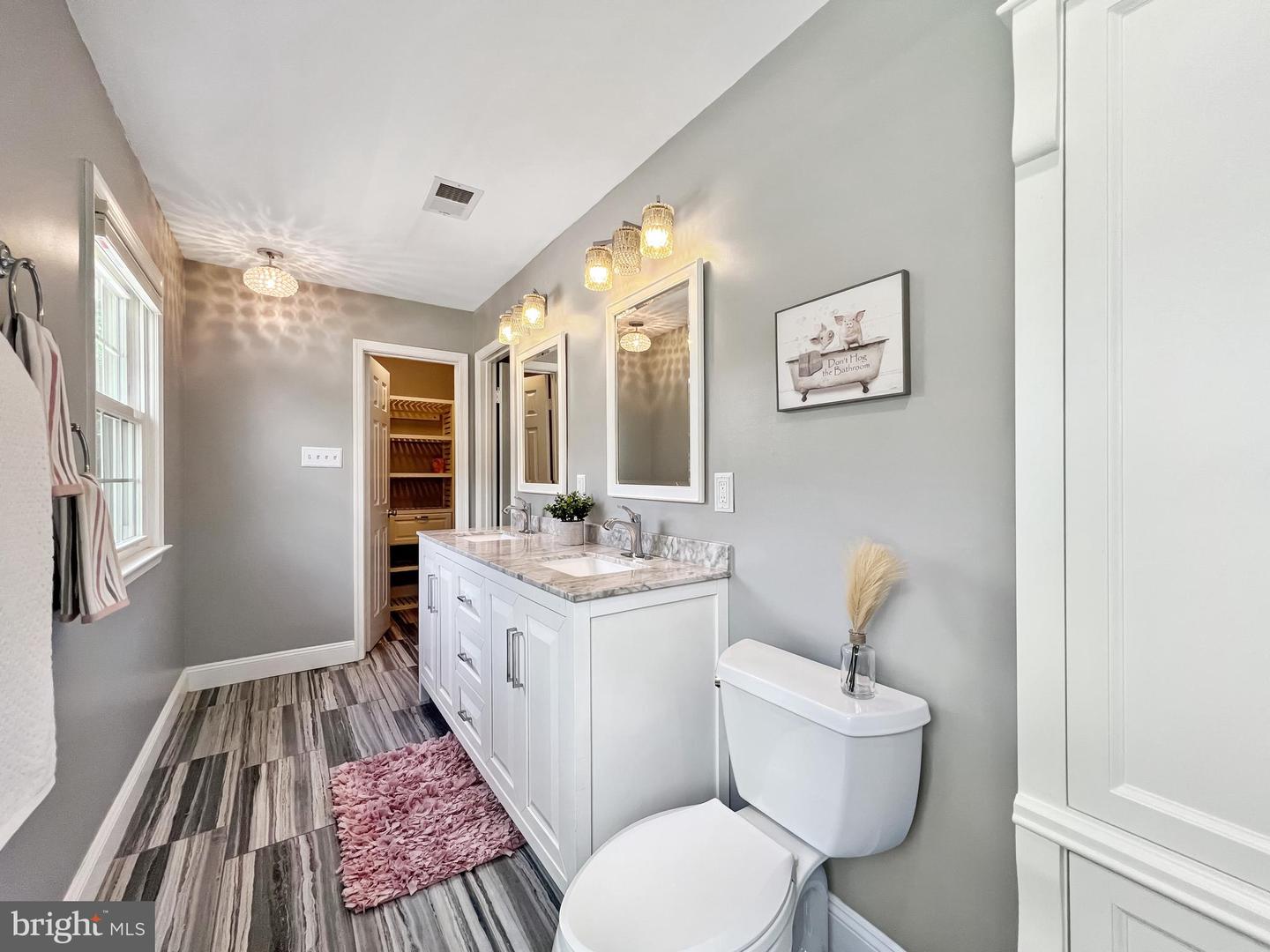 4311 BERWICK PL, WOODBRIDGE, Virginia 22192, 4 Bedrooms Bedrooms, ,2 BathroomsBathrooms,Residential,For sale,4311 BERWICK PL,VAPW2098454 MLS # VAPW2098454
