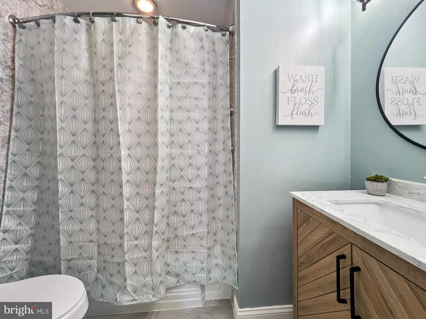 4311 BERWICK PL, WOODBRIDGE, Virginia 22192, 4 Bedrooms Bedrooms, ,2 BathroomsBathrooms,Residential,For sale,4311 BERWICK PL,VAPW2098454 MLS # VAPW2098454