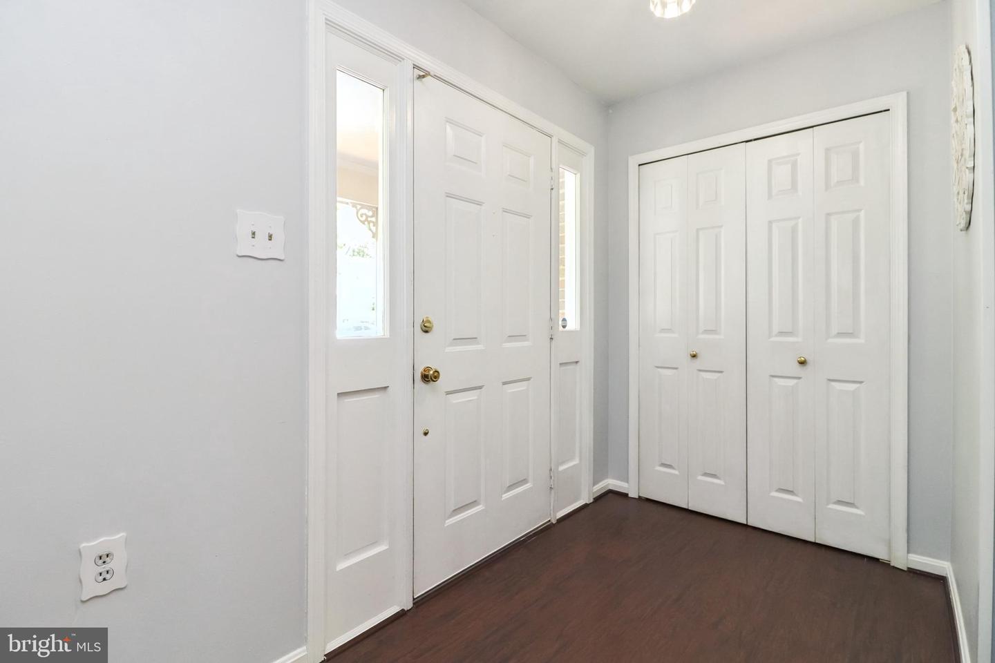 4311 BERWICK PL, WOODBRIDGE, Virginia 22192, 4 Bedrooms Bedrooms, ,2 BathroomsBathrooms,Residential,For sale,4311 BERWICK PL,VAPW2098454 MLS # VAPW2098454