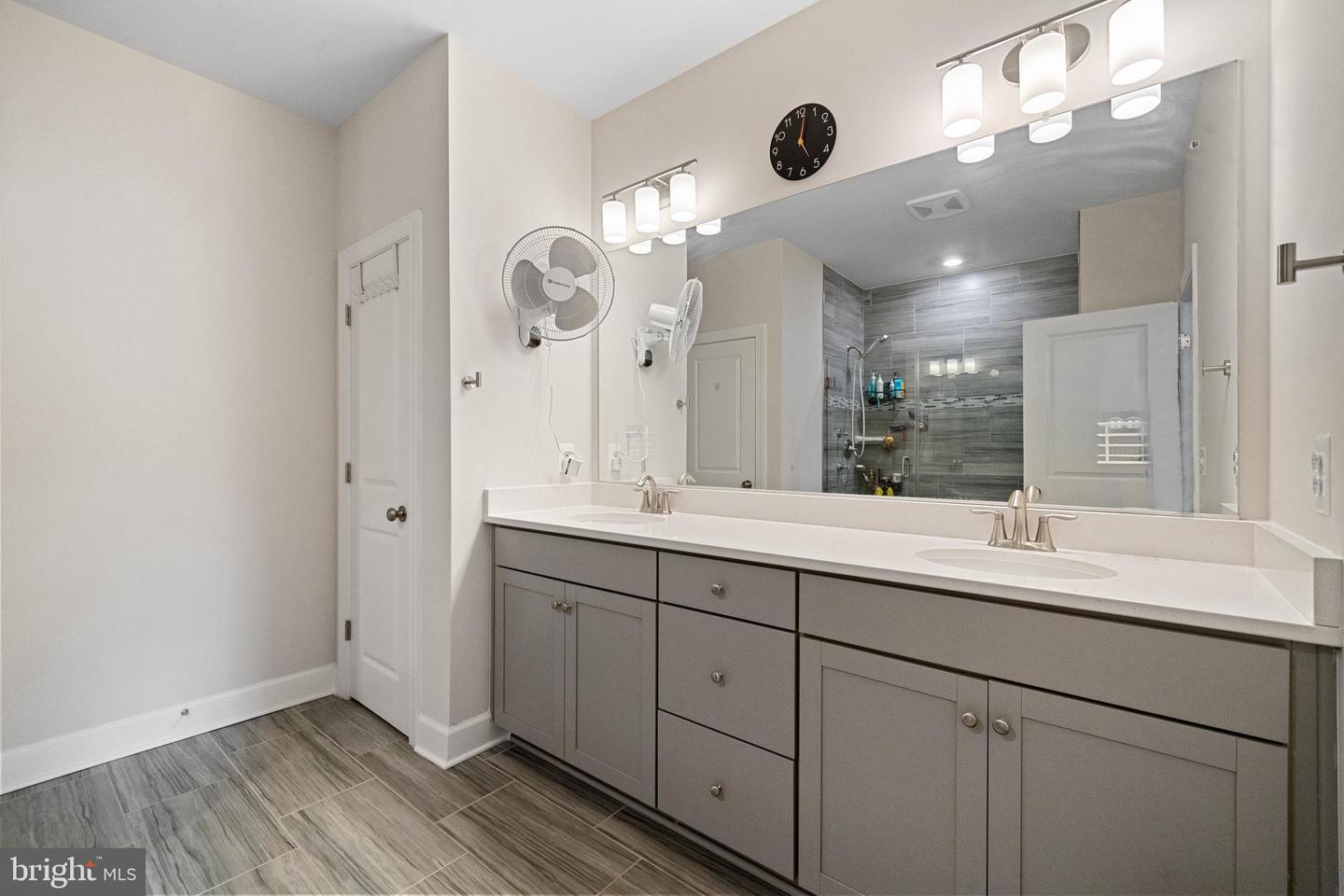 14957 RIVER WALK WAY, WOODBRIDGE, Virginia 22191, 3 Bedrooms Bedrooms, ,2 BathroomsBathrooms,Residential,For sale,14957 RIVER WALK WAY,VAPW2098460 MLS # VAPW2098460
