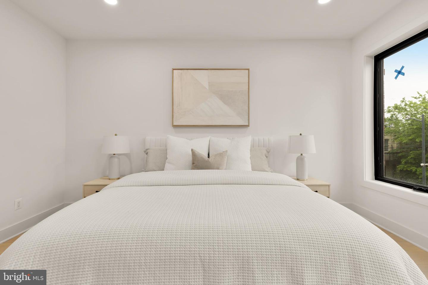 507 L ST NE #3B, WASHINGTON, District Of Columbia 20002, 4 Bedrooms Bedrooms, ,5 BathroomsBathrooms,Residential,For sale,507 L ST NE #3B,DCDC2208820 MLS # DCDC2208820