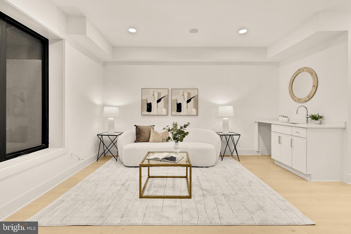507 L ST NE #3B, WASHINGTON, District Of Columbia 20002, 4 Bedrooms Bedrooms, ,5 BathroomsBathrooms,Residential,For sale,507 L ST NE #3B,DCDC2208820 MLS # DCDC2208820