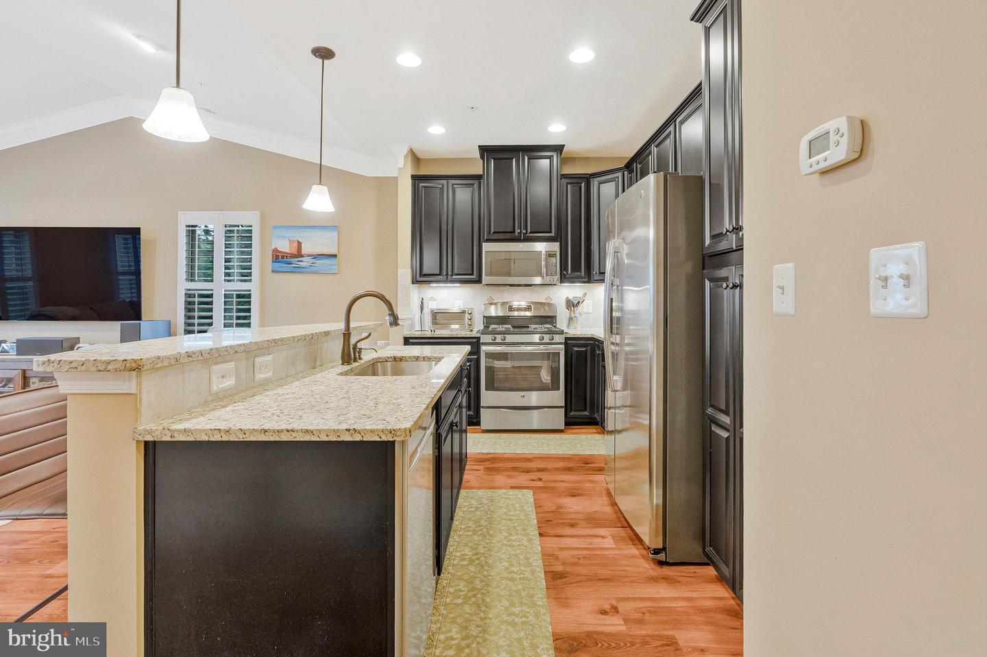 42145 PIEBALD SQ, ALDIE, Virginia 20105, 2 Bedrooms Bedrooms, ,2 BathroomsBathrooms,Residential,For sale,42145 PIEBALD SQ,VALO2101102 MLS # VALO2101102