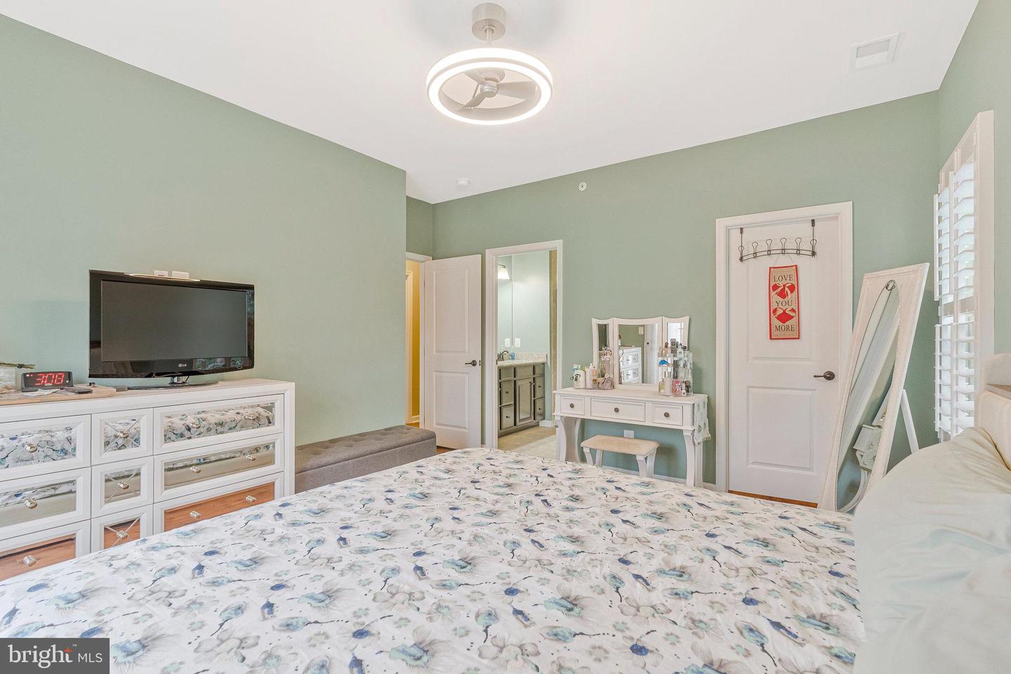 42145 PIEBALD SQ, ALDIE, Virginia 20105, 2 Bedrooms Bedrooms, ,2 BathroomsBathrooms,Residential,For sale,42145 PIEBALD SQ,VALO2101102 MLS # VALO2101102