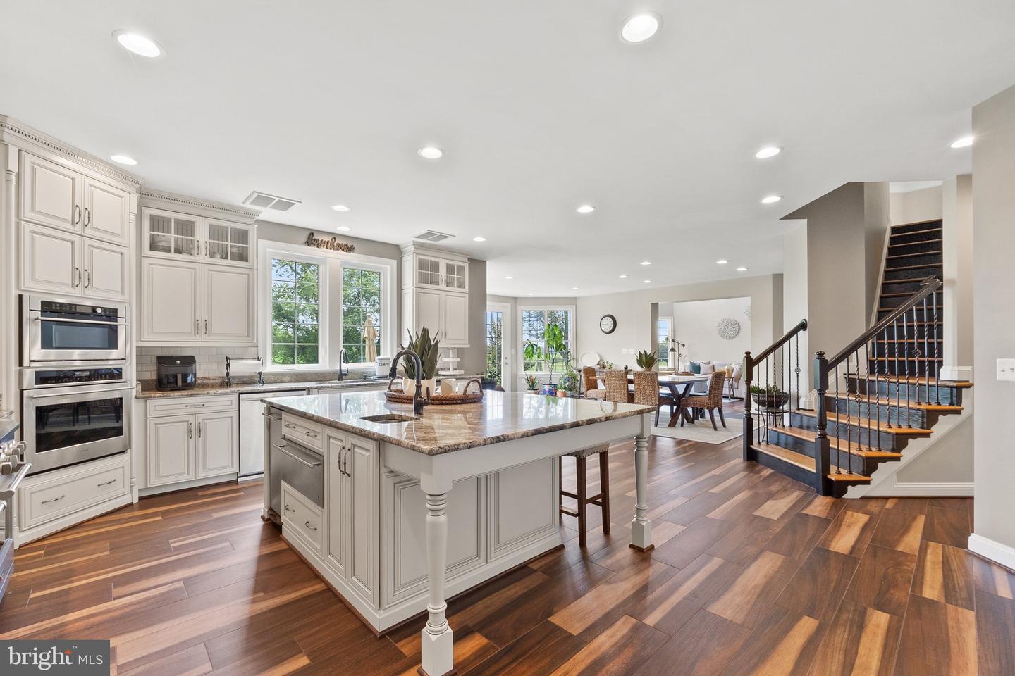15054 OMEGA CT, WATERFORD, Virginia 20197, 5 Bedrooms Bedrooms, ,4 BathroomsBathrooms,Residential,For sale,15054 OMEGA CT,VALO2101106 MLS # VALO2101106