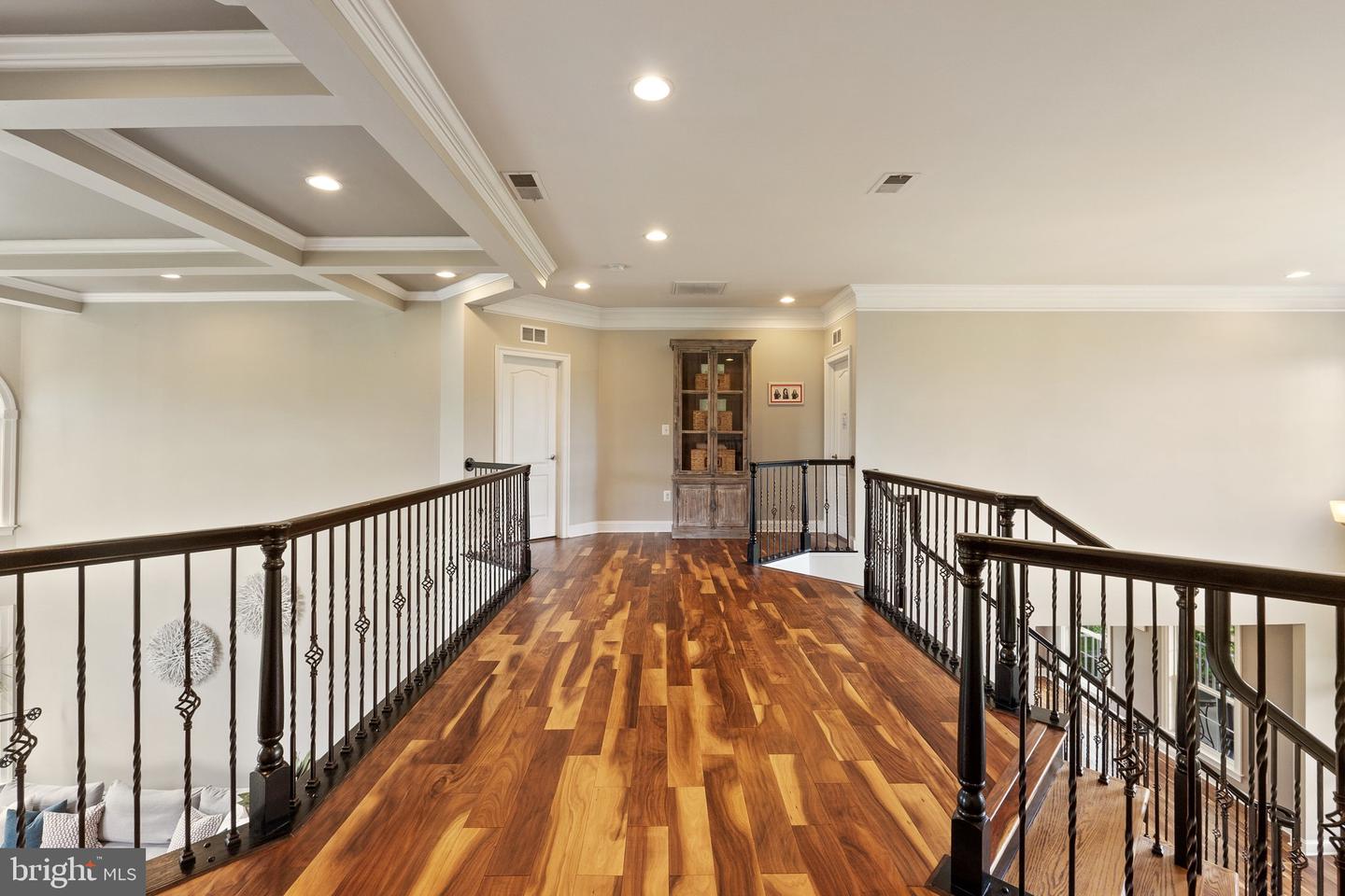 15054 OMEGA CT, WATERFORD, Virginia 20197, 5 Bedrooms Bedrooms, ,4 BathroomsBathrooms,Residential,For sale,15054 OMEGA CT,VALO2101106 MLS # VALO2101106
