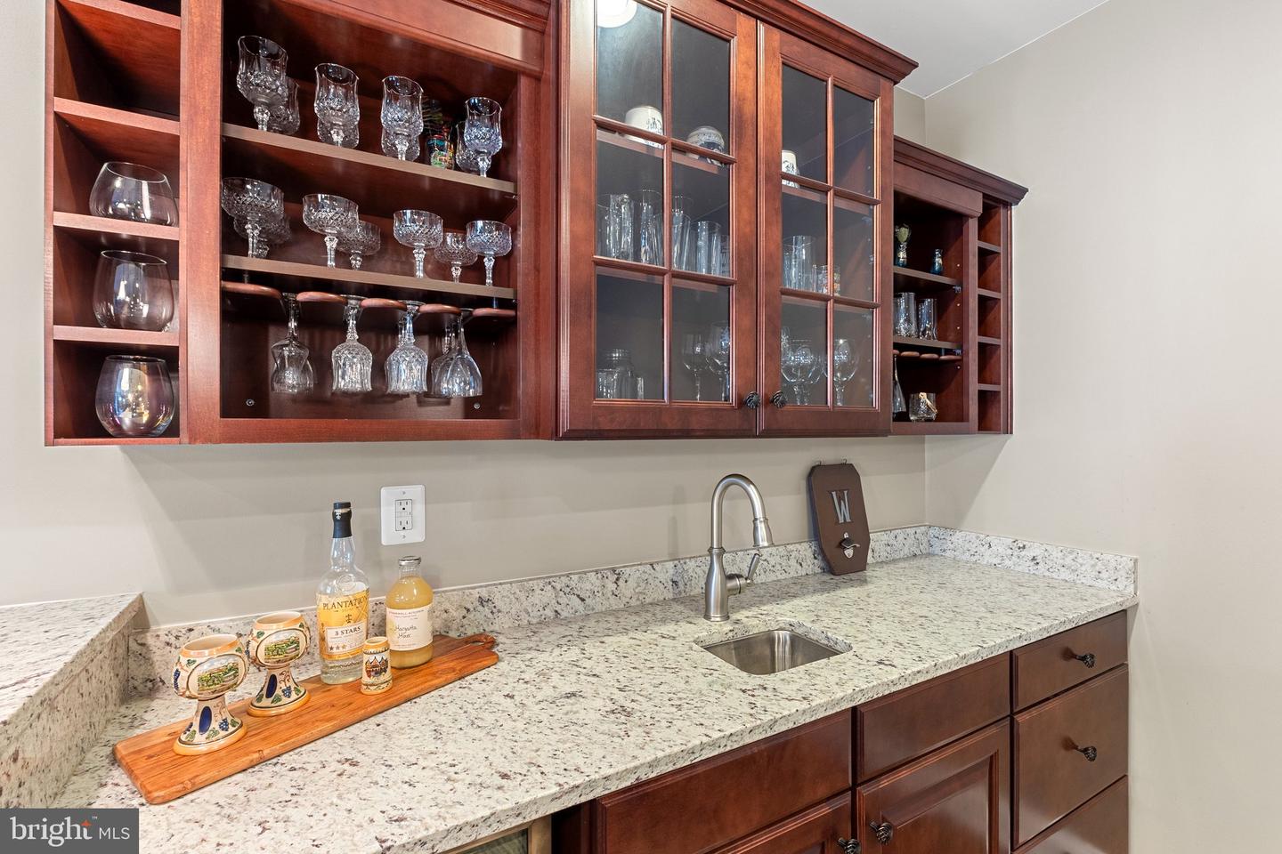 15054 OMEGA CT, WATERFORD, Virginia 20197, 5 Bedrooms Bedrooms, ,4 BathroomsBathrooms,Residential,For sale,15054 OMEGA CT,VALO2101106 MLS # VALO2101106
