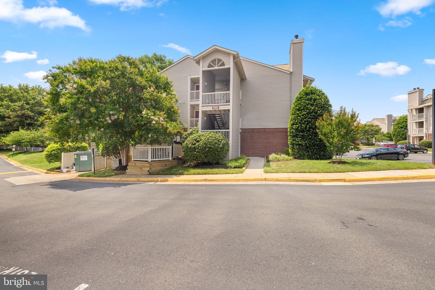 1705-C ASCOT WAY, RESTON, Virginia 20190, 2 Bedrooms Bedrooms, ,2 BathroomsBathrooms,Residential,For sale,1705-C ASCOT WAY,VAFX2253192 MLS # VAFX2253192
