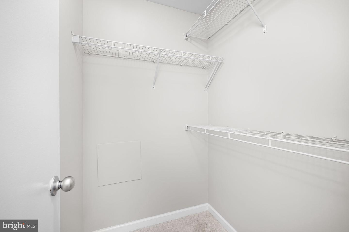 1705-C ASCOT WAY, RESTON, Virginia 20190, 2 Bedrooms Bedrooms, ,2 BathroomsBathrooms,Residential,For sale,1705-C ASCOT WAY,VAFX2253192 MLS # VAFX2253192
