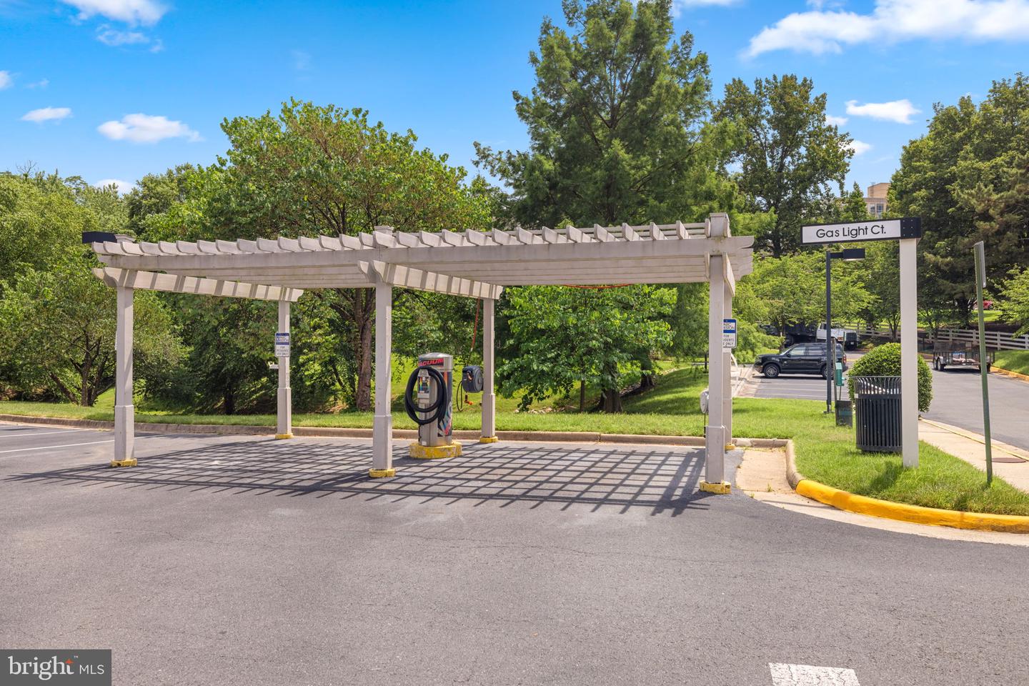 1705-C ASCOT WAY, RESTON, Virginia 20190, 2 Bedrooms Bedrooms, ,2 BathroomsBathrooms,Residential,For sale,1705-C ASCOT WAY,VAFX2253192 MLS # VAFX2253192