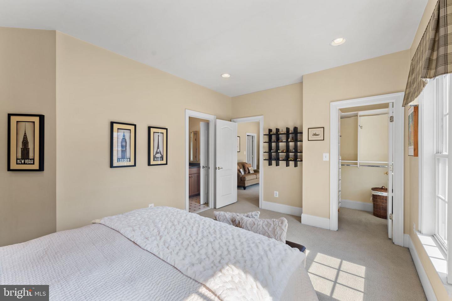 42864 SANDHURST CT, BROADLANDS, Virginia 20148, 6 Bedrooms Bedrooms, ,5 BathroomsBathrooms,Residential,For sale,42864 SANDHURST CT,VALO2101158 MLS # VALO2101158