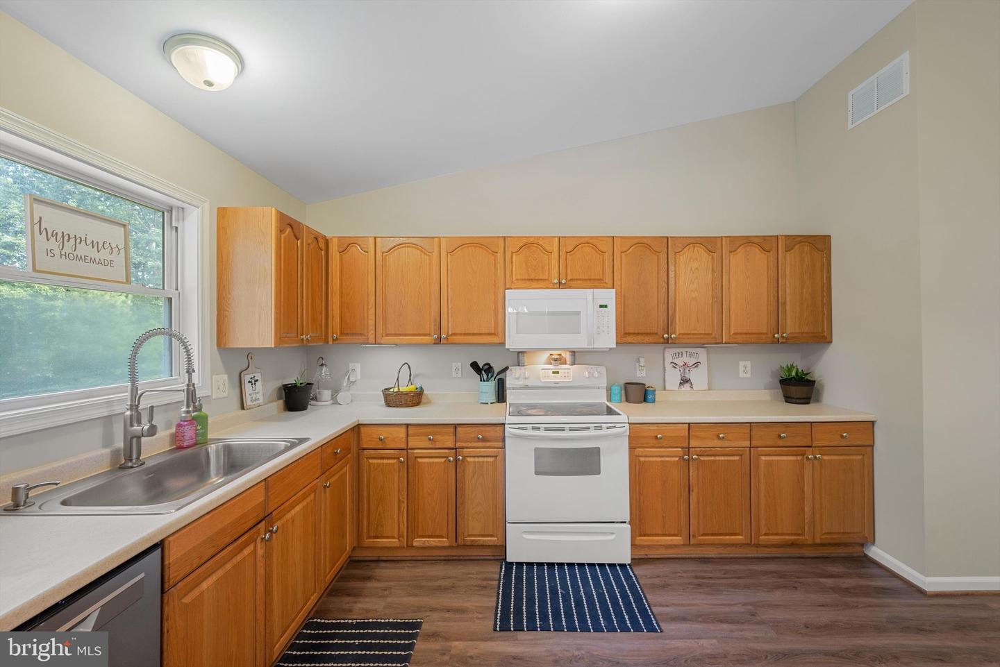 779 WESTERN LN, FRONT ROYAL, Virginia 22630, 3 Bedrooms Bedrooms, ,2 BathroomsBathrooms,Residential,For sale,779 WESTERN LN,VAWR2011620 MLS # VAWR2011620