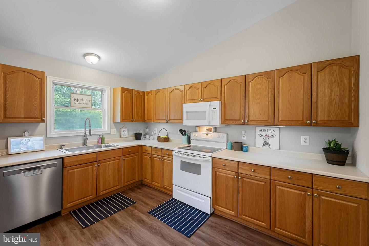779 WESTERN LN, FRONT ROYAL, Virginia 22630, 3 Bedrooms Bedrooms, ,2 BathroomsBathrooms,Residential,For sale,779 WESTERN LN,VAWR2011620 MLS # VAWR2011620