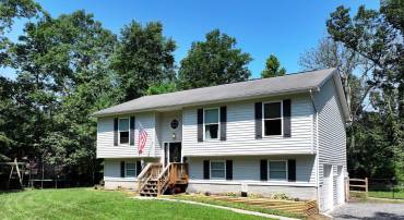 779 WESTERN LN, FRONT ROYAL, Virginia 22630, 3 Bedrooms Bedrooms, ,2 BathroomsBathrooms,Residential,For sale,779 WESTERN LN,VAWR2011620 MLS # VAWR2011620