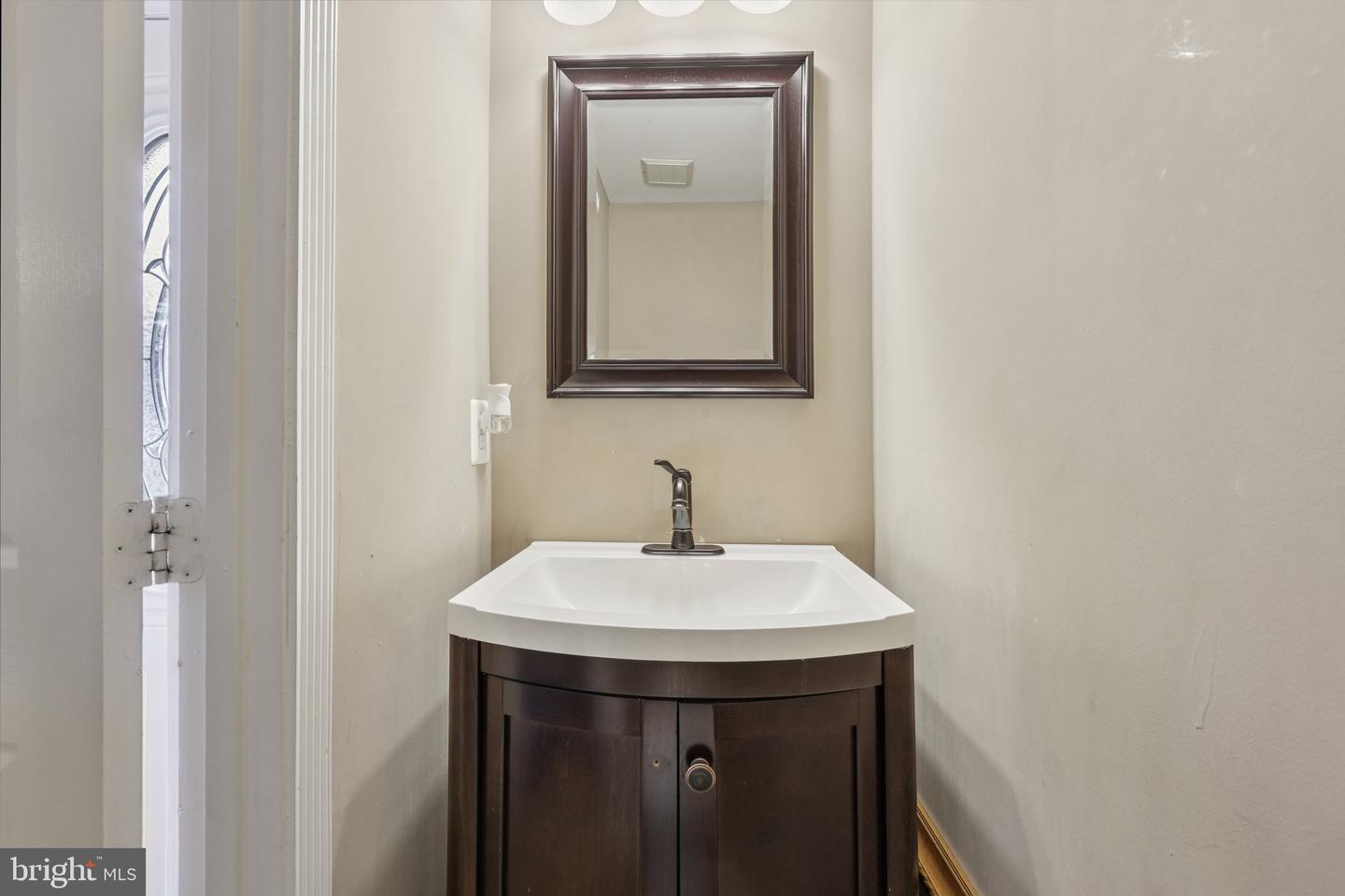 3427 BELLEPLAIN CT, DUMFRIES, Virginia 22026, 3 Bedrooms Bedrooms, ,3 BathroomsBathrooms,Residential,For sale,3427 BELLEPLAIN CT,VAPW2098584 MLS # VAPW2098584
