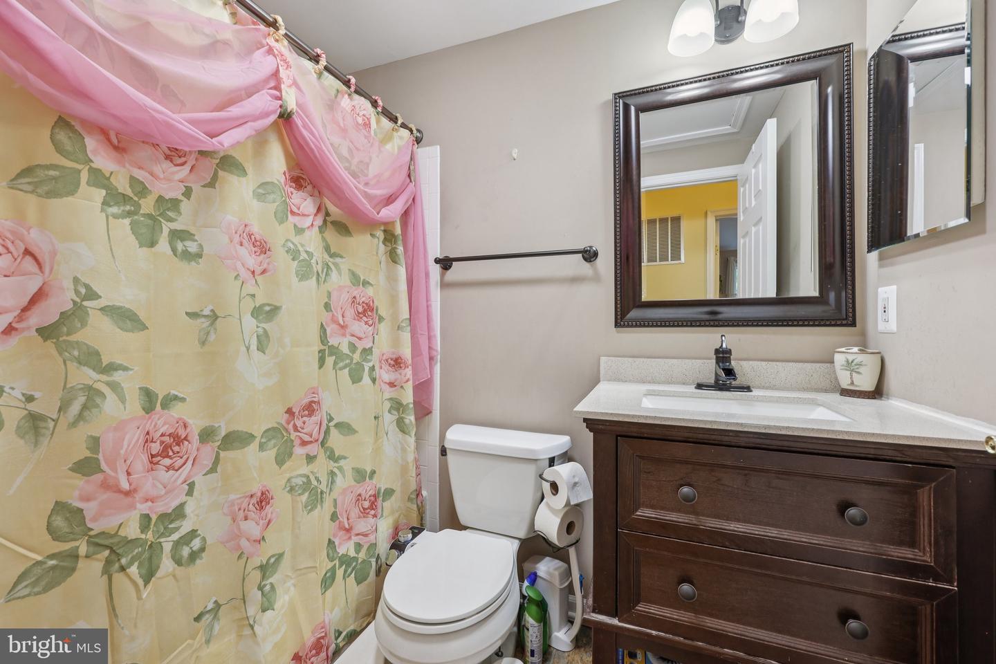 3427 BELLEPLAIN CT, DUMFRIES, Virginia 22026, 3 Bedrooms Bedrooms, ,3 BathroomsBathrooms,Residential,For sale,3427 BELLEPLAIN CT,VAPW2098584 MLS # VAPW2098584