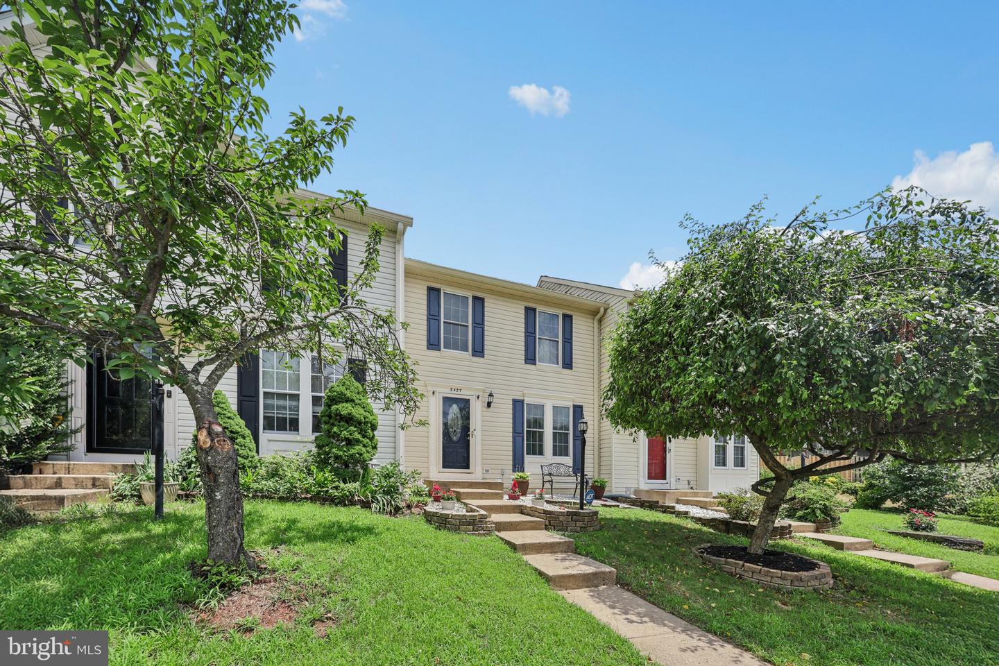 3427 BELLEPLAIN CT, DUMFRIES, Virginia 22026, 3 Bedrooms Bedrooms, ,3 BathroomsBathrooms,Residential,For sale,3427 BELLEPLAIN CT,VAPW2098584 MLS # VAPW2098584