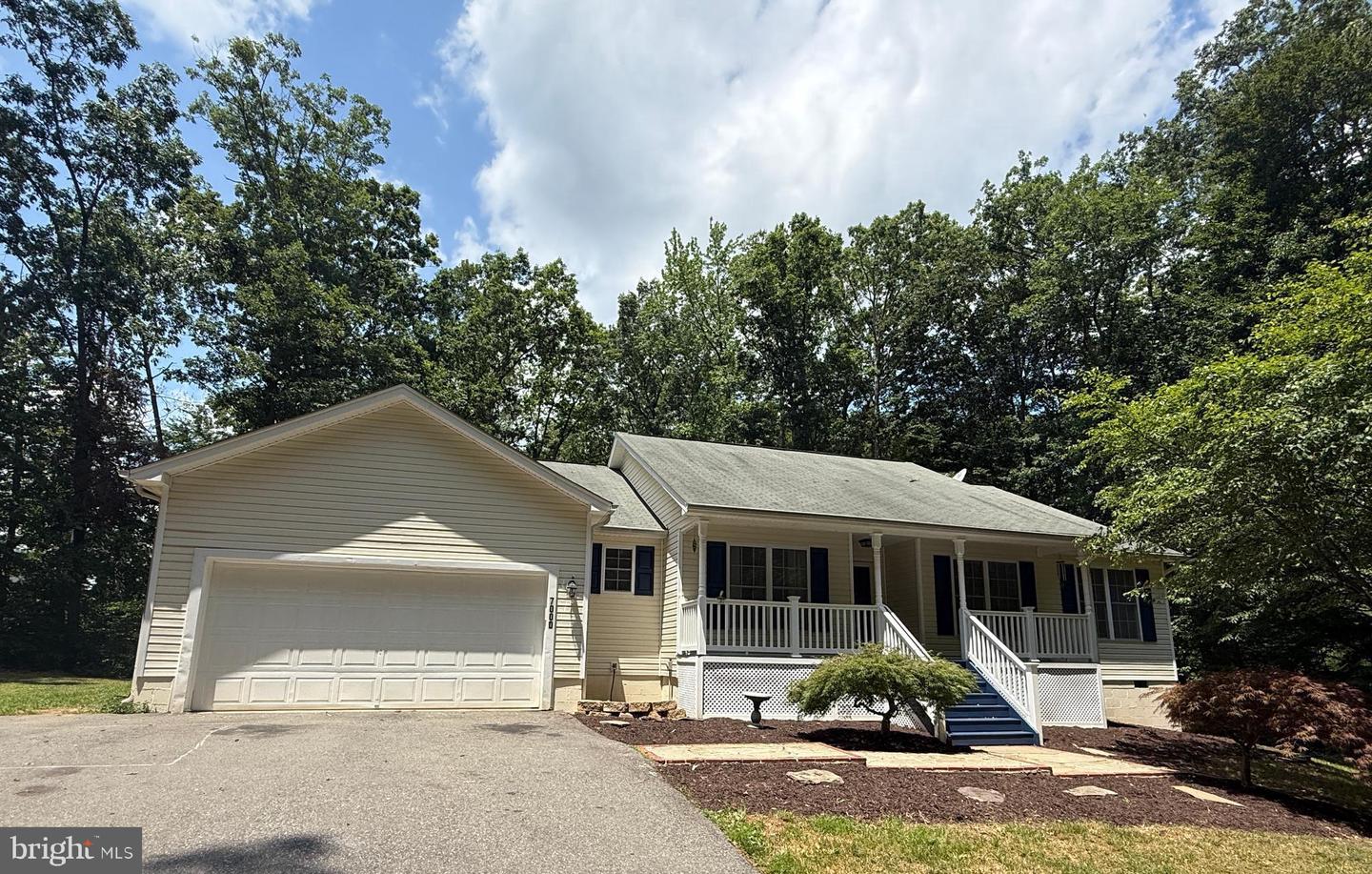7000 GAYLE LN, SPOTSYLVANIA, Virginia 22553, 4 Bedrooms Bedrooms, ,2 BathroomsBathrooms,Residential,For sale,7000 GAYLE LN,VASP2034474 MLS # VASP2034474