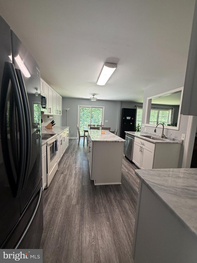 7000 GAYLE LN, SPOTSYLVANIA, Virginia 22553, 4 Bedrooms Bedrooms, ,2 BathroomsBathrooms,Residential,For sale,7000 GAYLE LN,VASP2034474 MLS # VASP2034474