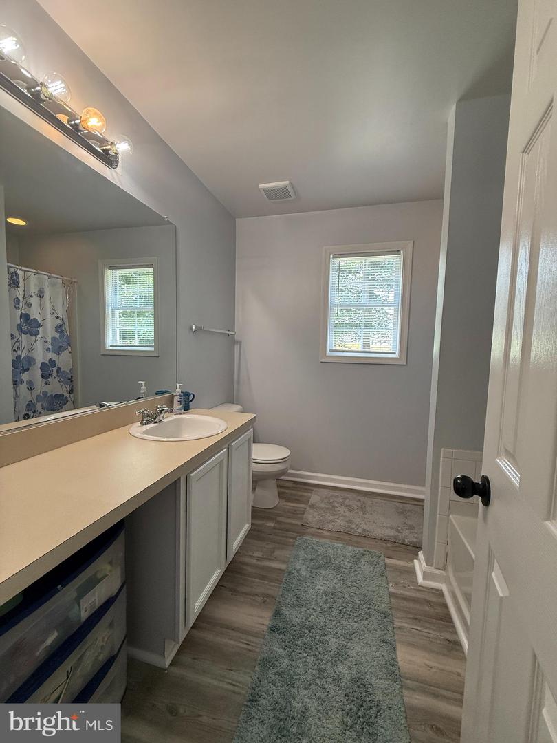 7000 GAYLE LN, SPOTSYLVANIA, Virginia 22553, 4 Bedrooms Bedrooms, ,2 BathroomsBathrooms,Residential,For sale,7000 GAYLE LN,VASP2034474 MLS # VASP2034474