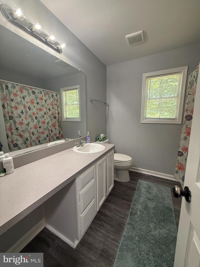 7000 GAYLE LN, SPOTSYLVANIA, Virginia 22553, 4 Bedrooms Bedrooms, ,2 BathroomsBathrooms,Residential,For sale,7000 GAYLE LN,VASP2034474 MLS # VASP2034474