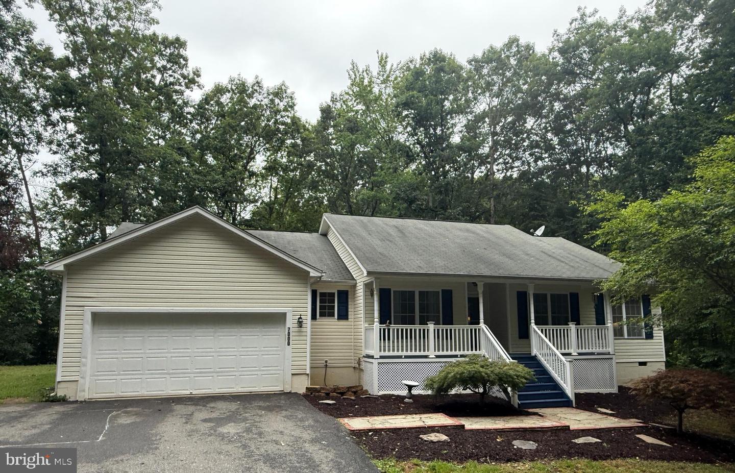 7000 GAYLE LN, SPOTSYLVANIA, Virginia 22553, 4 Bedrooms Bedrooms, ,2 BathroomsBathrooms,Residential,For sale,7000 GAYLE LN,VASP2034474 MLS # VASP2034474
