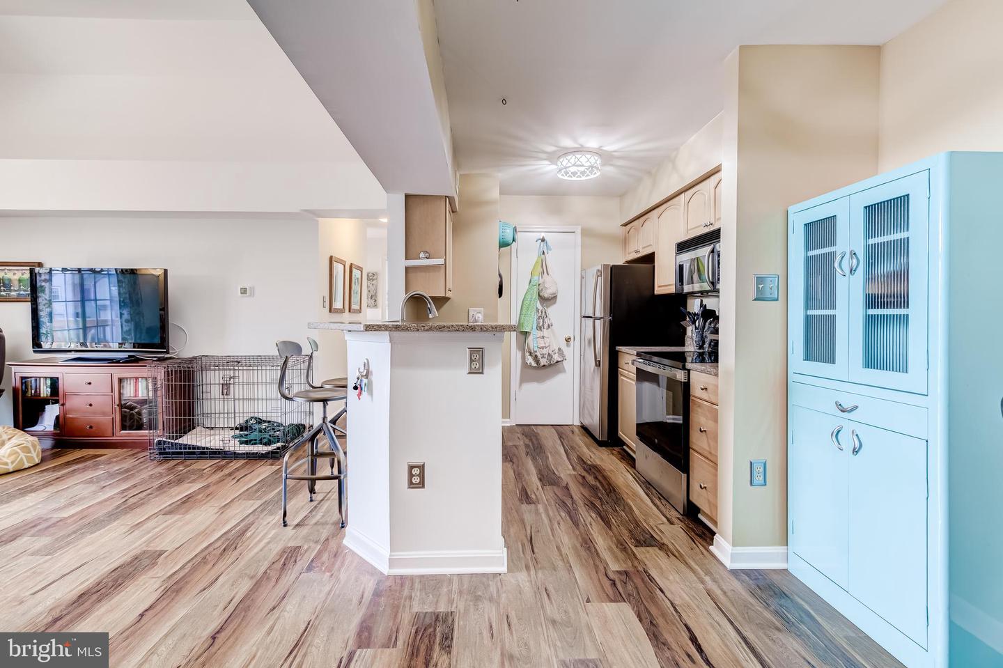 6904-I VICTORIA DR #I, ALEXANDRIA, Virginia 22310, 2 Bedrooms Bedrooms, 5 Rooms Rooms,2 BathroomsBathrooms,Residential,For sale,6904-I VICTORIA DR #I,VAFX2253500 MLS # VAFX2253500