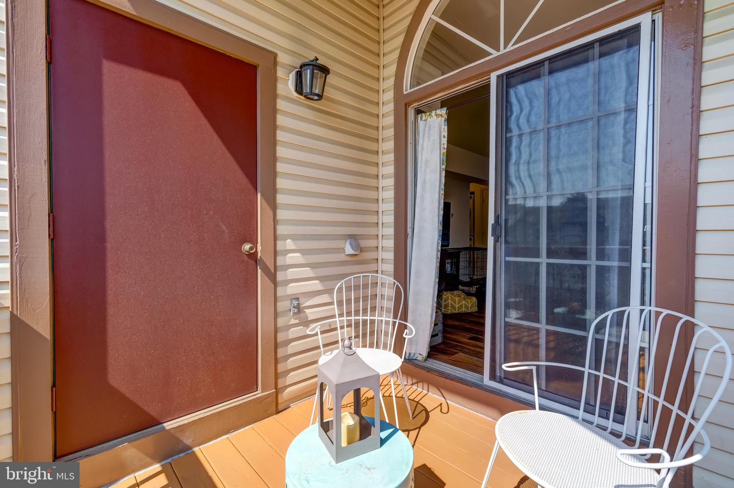 6904-I VICTORIA DR #I, ALEXANDRIA, Virginia 22310, 2 Bedrooms Bedrooms, 5 Rooms Rooms,2 BathroomsBathrooms,Residential,For sale,6904-I VICTORIA DR #I,VAFX2253500 MLS # VAFX2253500