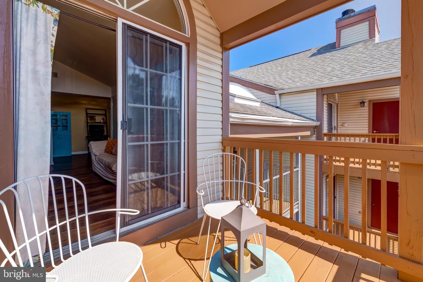 6904-I VICTORIA DR #I, ALEXANDRIA, Virginia 22310, 2 Bedrooms Bedrooms, 5 Rooms Rooms,2 BathroomsBathrooms,Residential,For sale,6904-I VICTORIA DR #I,VAFX2253500 MLS # VAFX2253500