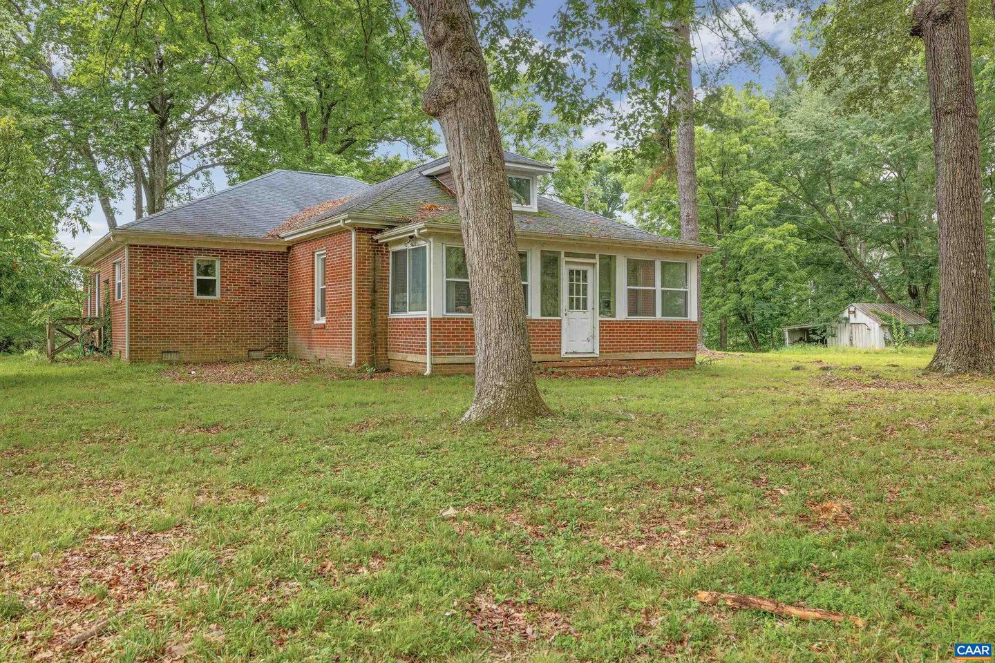 1566 GEORGES MILL RD, PALMYRA, Virginia 22963, 4 Bedrooms Bedrooms, ,2 BathroomsBathrooms,Residential,For sale,1566 GEORGES MILL RD,666452 MLS # 666452