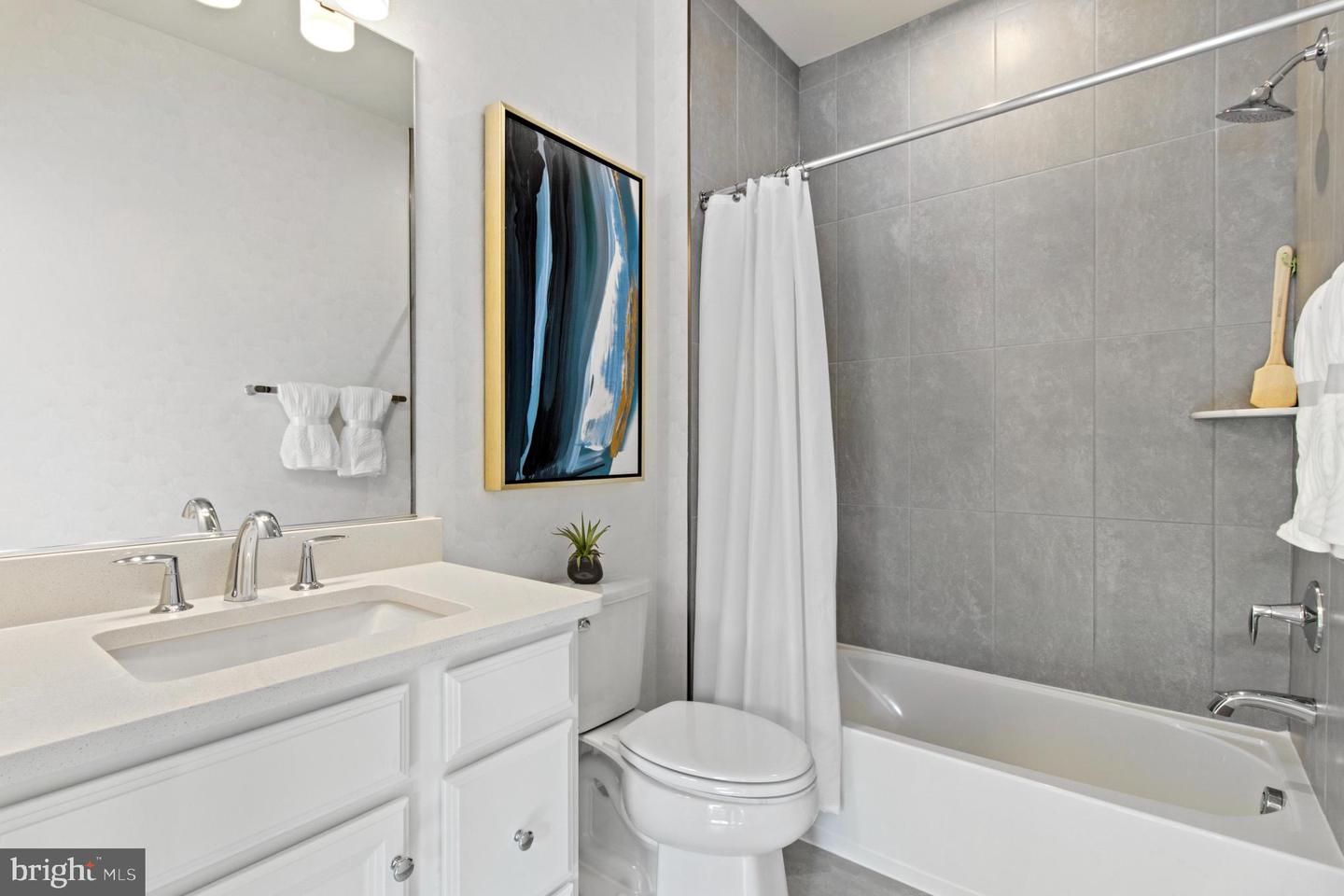 11217 EINSTEIN ST, MANASSAS, Virginia 20109, 3 Bedrooms Bedrooms, ,3 BathroomsBathrooms,Residential,For sale,11217 EINSTEIN ST,VAPW2098632 MLS # VAPW2098632