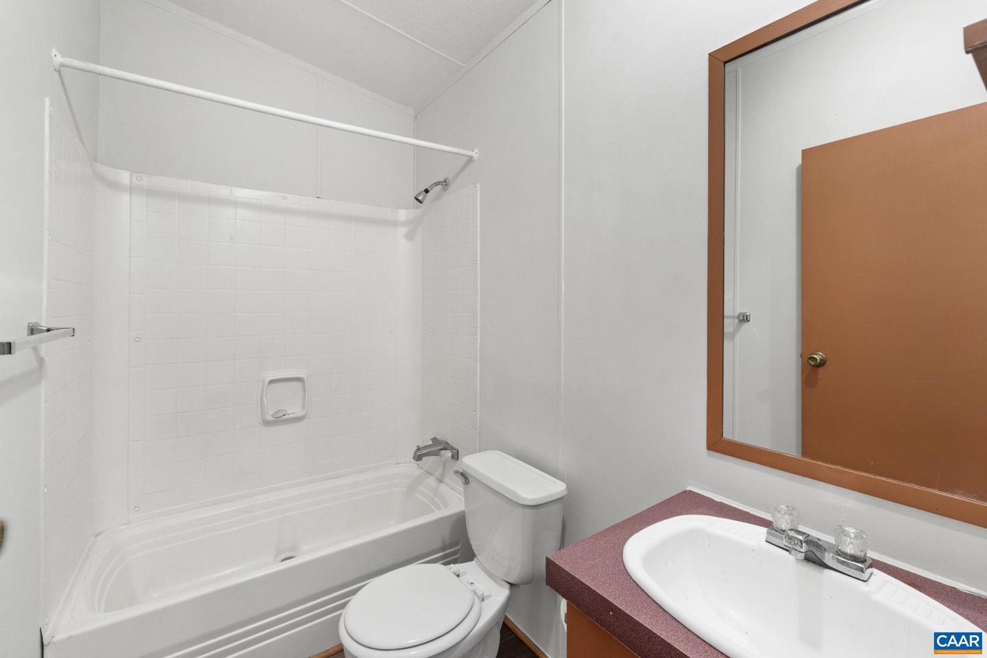 505 HUMMINGBIRD RD, SCOTTSVILLE, Virginia 24590, 3 Bedrooms Bedrooms, ,2 BathroomsBathrooms,Residential,For sale,505 HUMMINGBIRD RD,666429 MLS # 666429